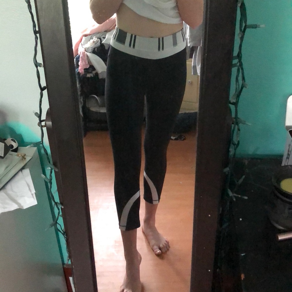 Lululemon capris